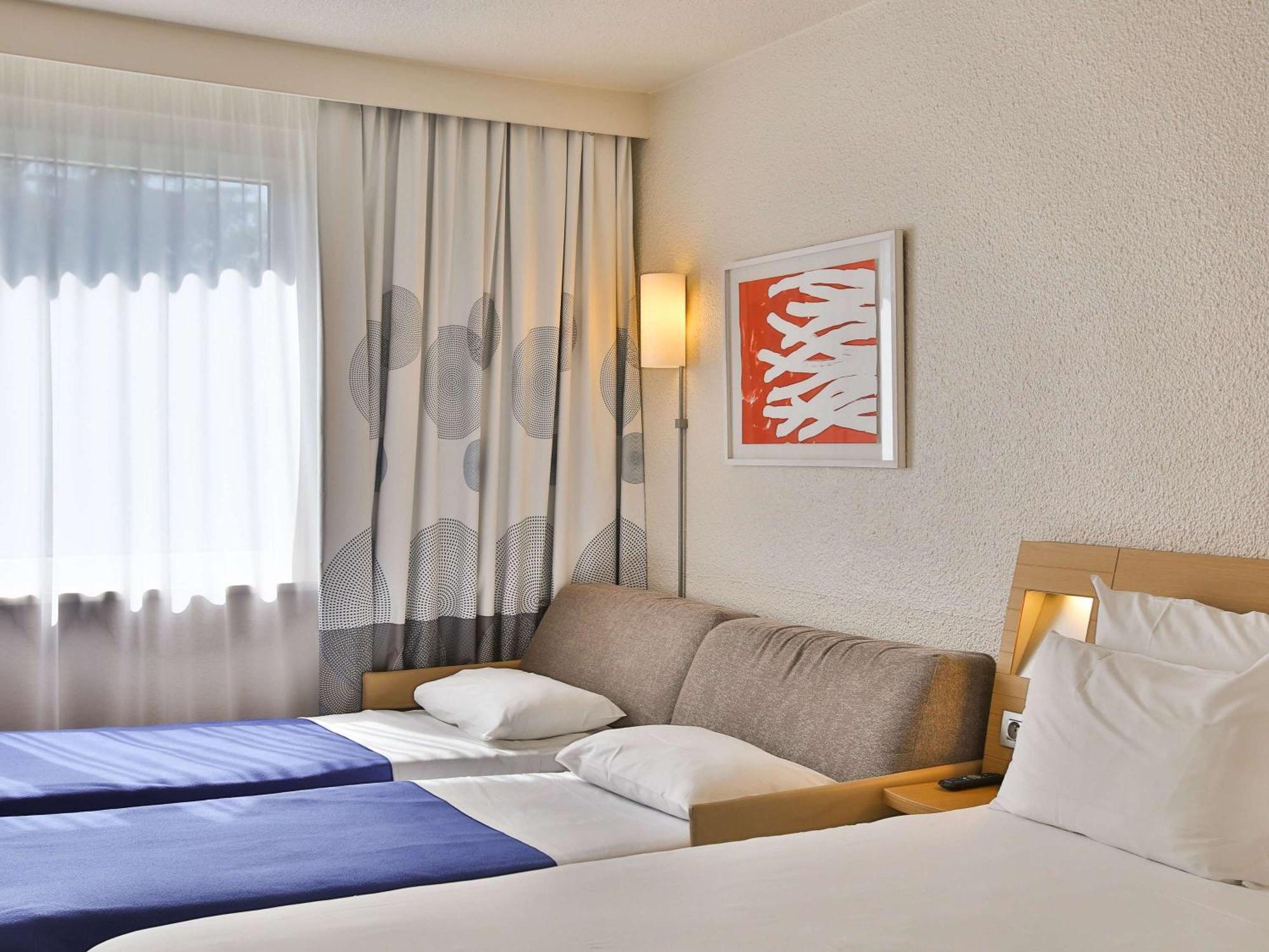 Novotel Toulouse Purpan Aeroport Ngoại thất bức ảnh